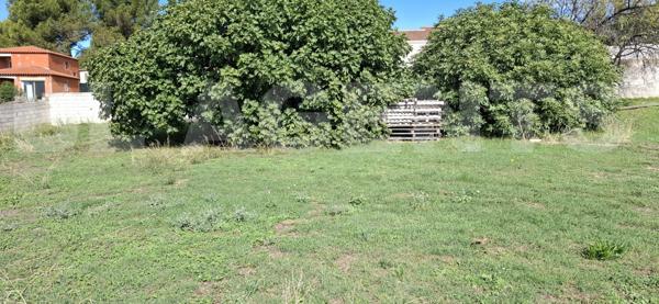 Terrain a bâtir a Aubagne - Au calme, nature et vue dégagée pour votre future maison
