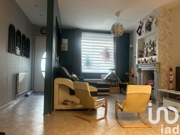 Maison de ville 4 pièces de 90 m² à Noyelles-Godault (62950)