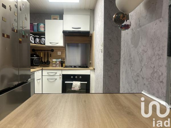 Maison de ville 4 pièces de 90 m² à Noyelles-Godault (62950)