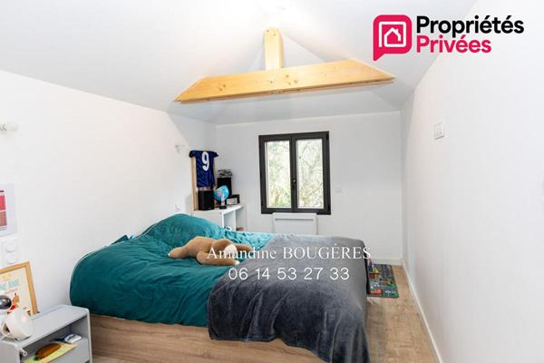 VITRE 35500 - PROCHE GARE A PIED- CENTRE VILLE -218 M² - 5 CHAMBRES - JARDIN - 579 000 EUROS HAI - STATIONNEMENT