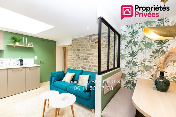 VITRE 35500 - PROCHE GARE A PIED- CENTRE VILLE -218 M² - 5 CHAMBRES - JARDIN - 579 000 EUROS HAI - STATIONNEMENT