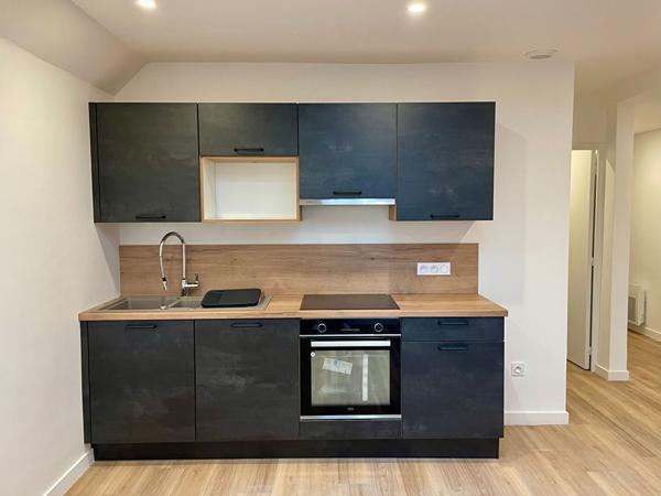 A LOUER SEGRE Très bel appartement T3 de 68 m2