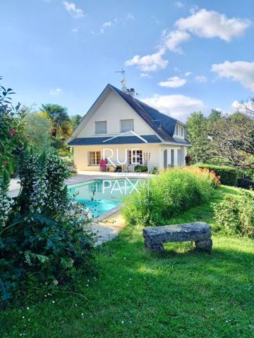 79600 SAINT LOUP LAMAIRE Propriété rare à Saint-Loup-Lamaire -191,51 m2