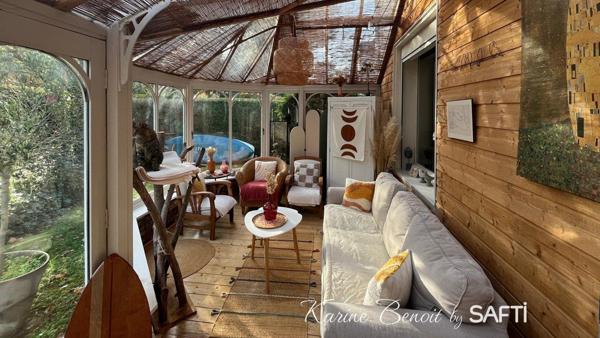 Maison d'archithecte avec une vue panoramique sur la Seine