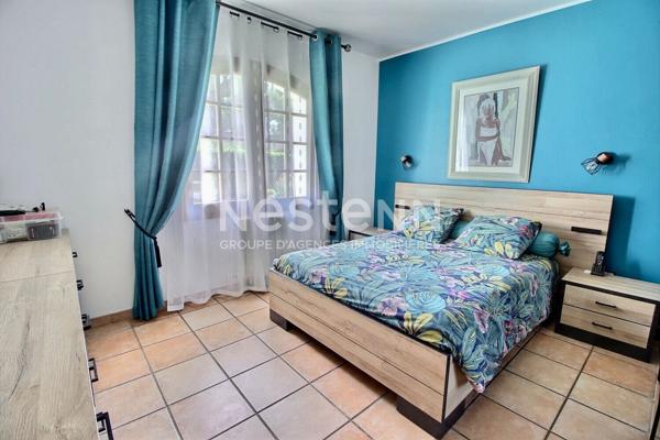 Maison composée de deux habitations (T5 140m² + T2 de 60m²) sur une parcelle de 4290m² dans un secteur prisé