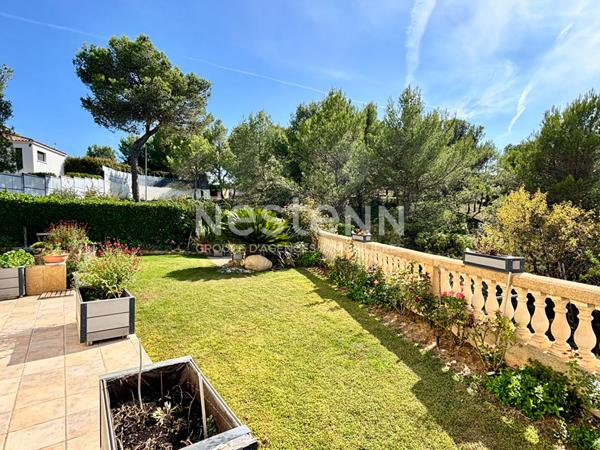 Maison composée de deux habitations (T5 140m² + T2 de 60m²) sur une parcelle de 4290m² dans un secteur prisé