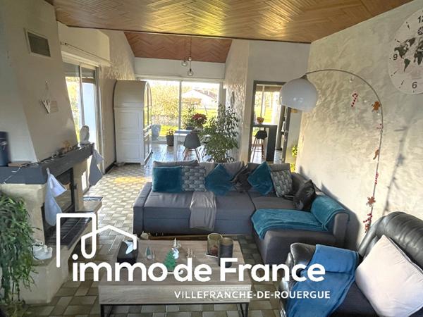 Ensemble immobilier - maison 119 m² + dépendance à rénover