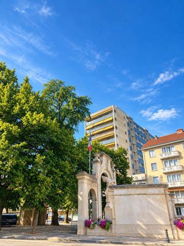 Appartement 4 pièces à vendre à Bourg-en-Bresse 01000