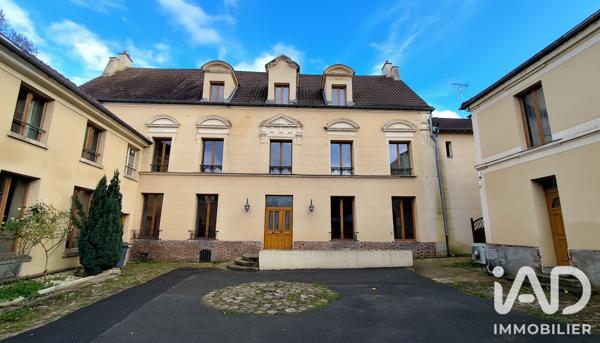 Immeuble à vendre 518 m² Écouen