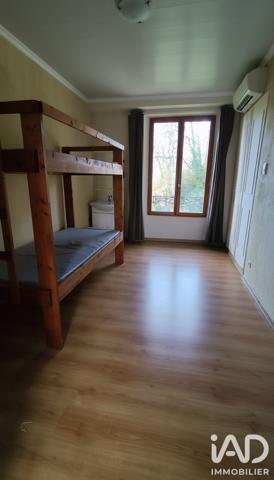 Immeuble à vendre 518 m² Écouen