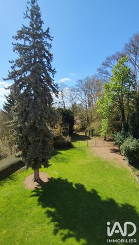 Immeuble à vendre 518 m² Écouen