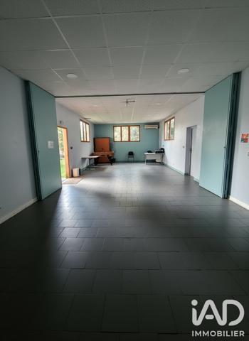 Immeuble à vendre 518 m² Écouen
