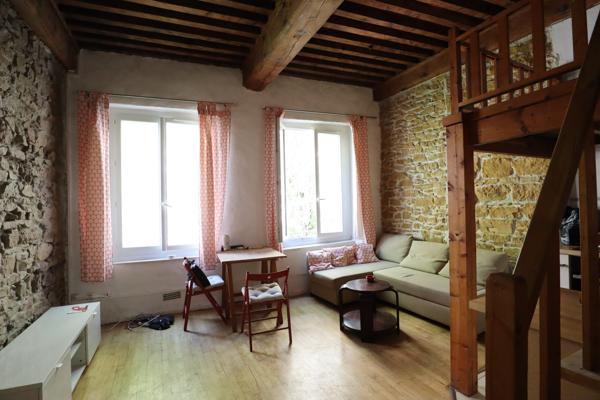 MAGNIFIQUE T1 BIS SITUE A LYON 01 – RUE IMBERT COLOMES - 48 M²