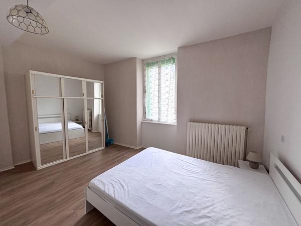 Maison Chateau Gontier Sur Mayenne 4 pièce(s) 83 m2