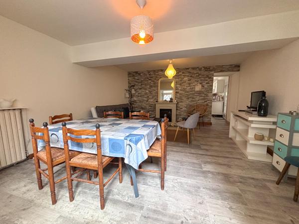 Maison Chateau Gontier Sur Mayenne 4 pièce(s) 83 m2