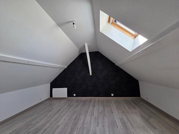 Maison Dourdan 5 pièces de 160 m2 avec grange attenante de 80 m² + garage 20 m²