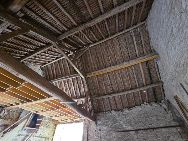 Maison Dourdan 5 pièces de 160 m2 avec grange attenante de 80 m² + garage 20 m²
