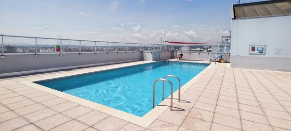 Appartement T4 de 85 m² avec piscine et tennis privatifs - Métro Garibaldi Lyon (69003)