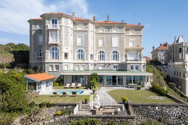 Biarritz, Appartement 6 Chambres -  300 m² à vendre