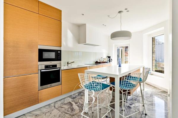 Biarritz, Appartement 6 Chambres -  300 m² à vendre