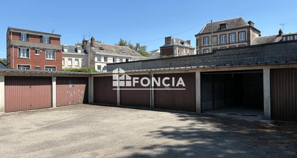 À vendre Parking 12 m² - Bonsecours 76240