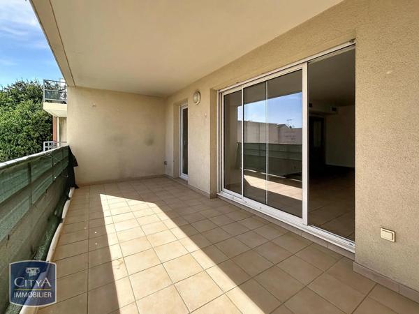 Appartement à louer 3 pièces 74.52m² Nîmes (30900)