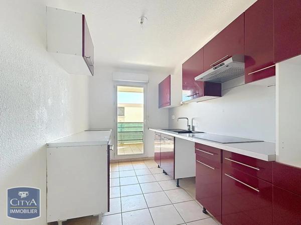 Appartement à louer 3 pièces 74.52m² Nîmes (30900)