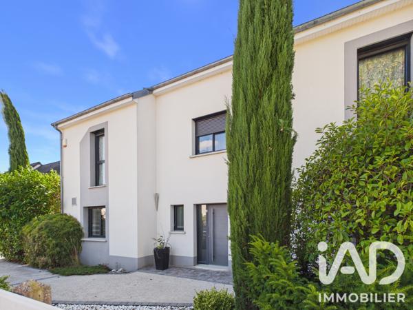 Maison à vendre 6 pièces 254 m² Saint-Julien-les-Villas