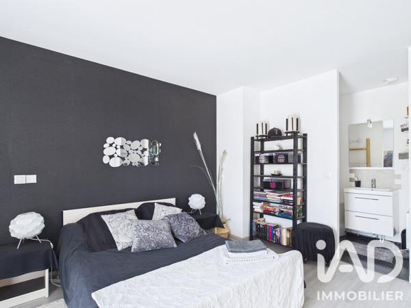 Maison à vendre 6 pièces 254 m² Saint-Julien-les-Villas