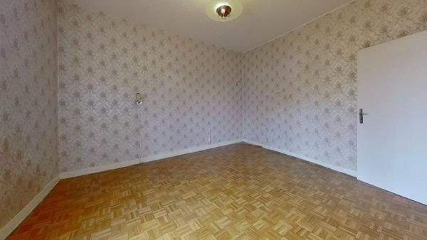 À OPPORTUNITE – T3 garage, grenier et cave à MOYEUVRE GRANDE (57)