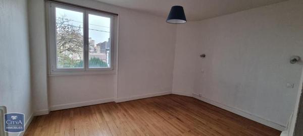 Appartement à louer 2 pièces 59.21m² Clermont-Ferrand (63100)