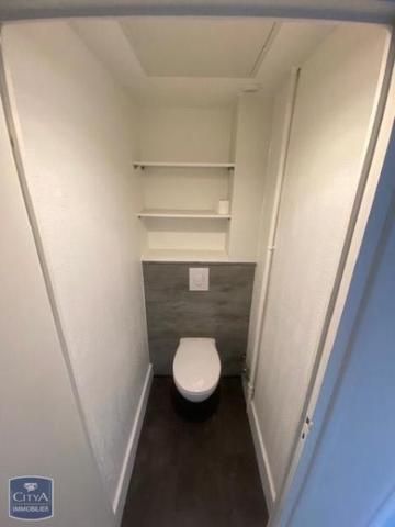 Appartement à louer 2 pièces 59.21m² Clermont-Ferrand (63100)