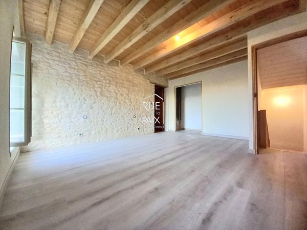 86200 POUANT Maison corps de ferme 244.09 m²