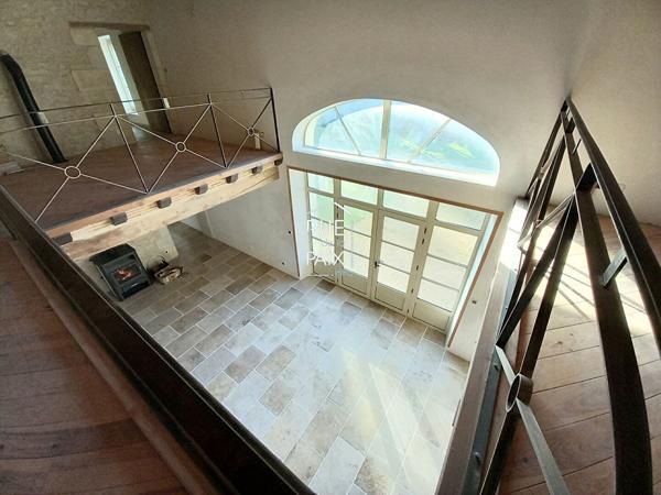 86200 POUANT Maison corps de ferme 244.09 m²