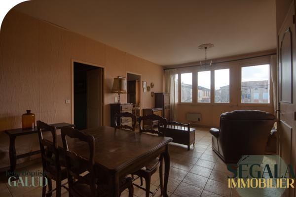 Saint-Benoît-de-Carmaux (81400) Immeuble centre Saint-Benoît – Local 75 m² + appartement