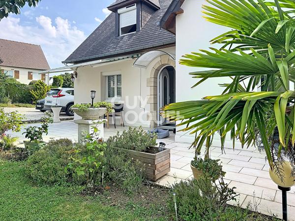 Maison Verson 5 pièce(s) 141 m2