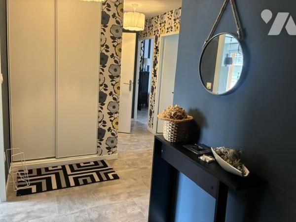 Appartement T3 - centre STE CATHERINE