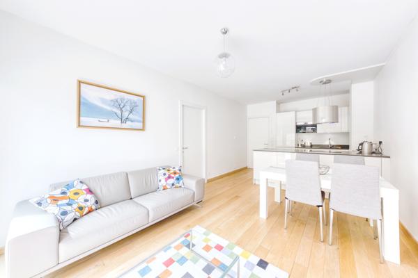 Issy-les-Moulineaux (92130) Appartement d'exception avec 80m2 de jardin terrasse plein sud