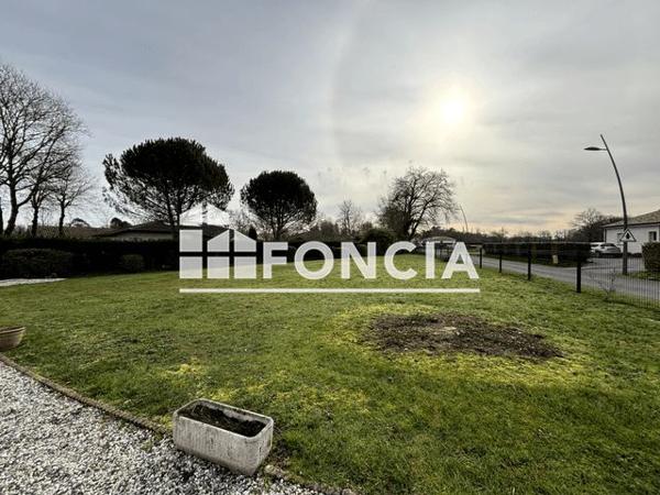 À vendre Terrain 781 m² - Bretagne-de-marsan 40280