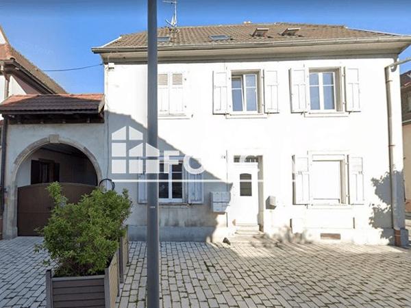 Location Appartement 2 pièces 20.1 m² - 8 PLACE DE L'EGLISE Ensisheim 68190