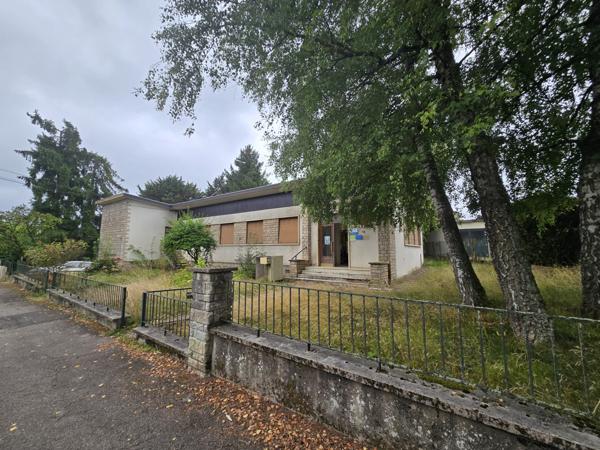 Moyeuvre-Grande (57250) SOUS OFFRE ACHAT // Ensemble mixte : Habitation 75m² + Ensemble de bureaux sur 120m² + sous-sol