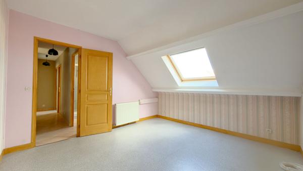 Maison de 2000 avec 4/5 chambres au quartier des fleurs