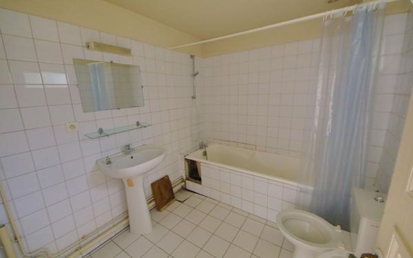 Appartement à vendre    3 pièces • 100 m2 Château-Thierry