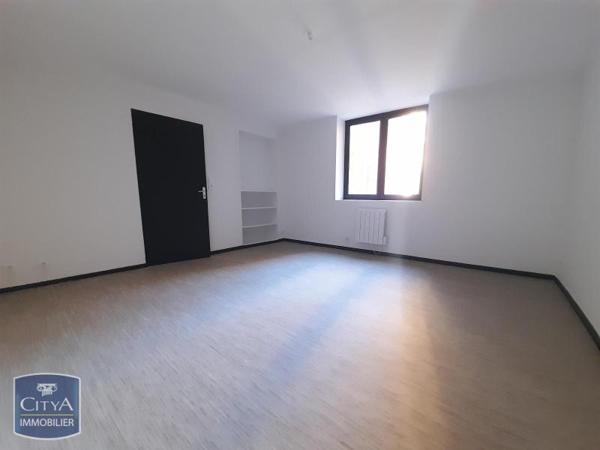 Appartement à louer 3 pièces 76.84m²