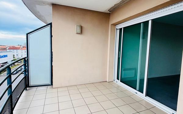 Appartement à louer    2 pièces •  Dax