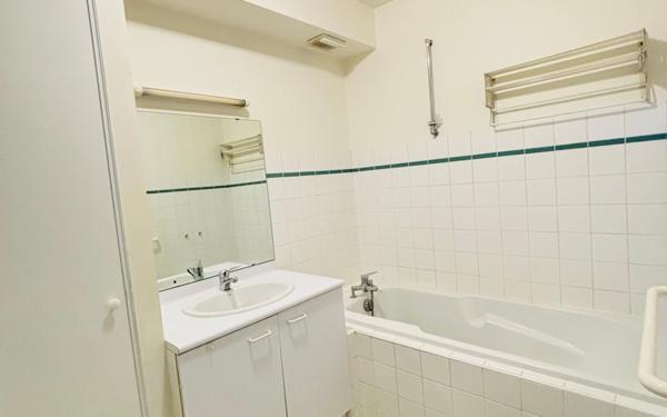 Appartement à louer    2 pièces •  Dax