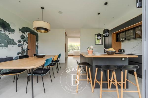 Aix-en-Provence, Villa 4 Chambres -  210 m² à vendre