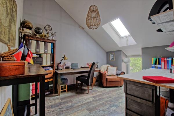 Maison rénovée en pierre à vendre CHAMPVANS (39)