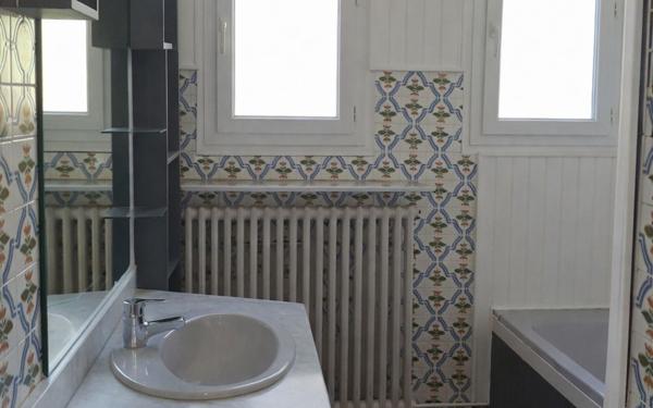 Maison à vendre    4 pièces •  Payrin-Augmontel