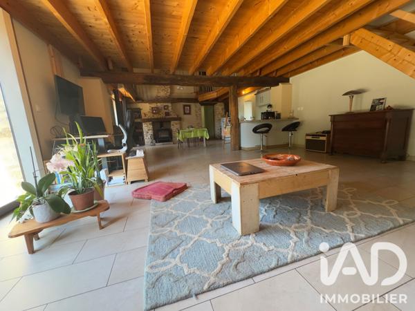 Maison à vendre 4 pièces 154 m² Thénezay